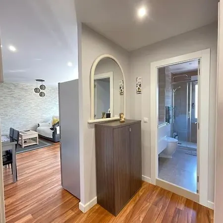 Piso Recien Reformado En Gascona Апартаменты