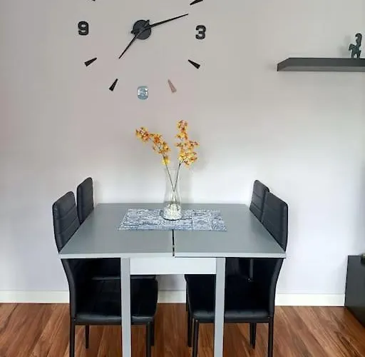 Piso Recien Reformado En Gascona 오비에도